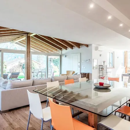 Appartement With Breathtaking Views In Bellagio
